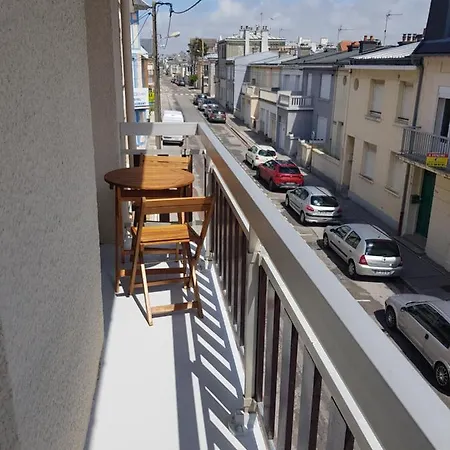 Apt Jeanne 100 M De La Plage Av Ventilateur Au Calme Pte Cour Berck
